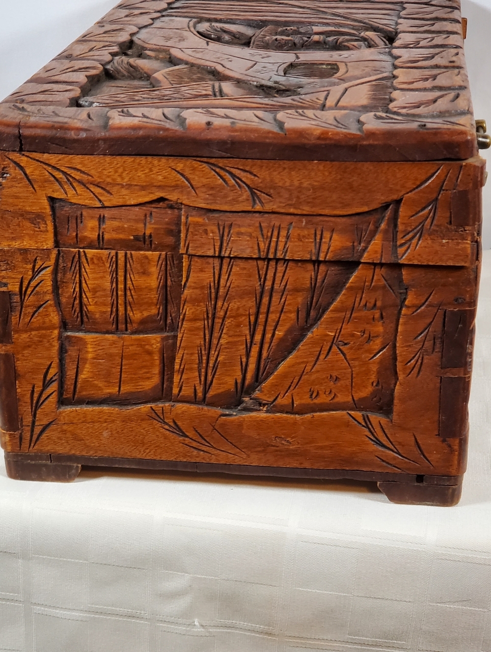 Vintage Chinese Chest - Picture 5 of 8